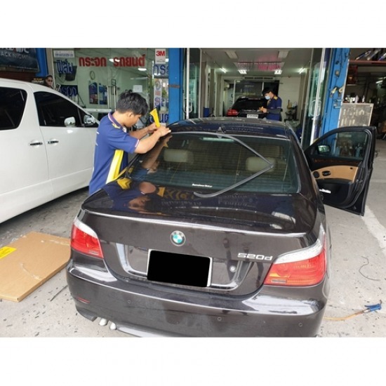 ติดตั้งกระจกรถยนต์นนทบุรี ไซแอม ออโต้กลาส - รับเปลี่ยนกระจกรถยนต์ นนทบุรี